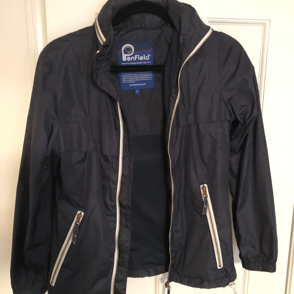 Women's size XS Penfield windbreaker.  Great condition.